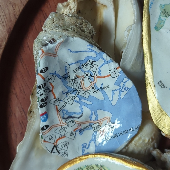 Handcrafted map decoupaged oyster shells pick a city we will make it $15 or2/$25 - Picture 5 of 6